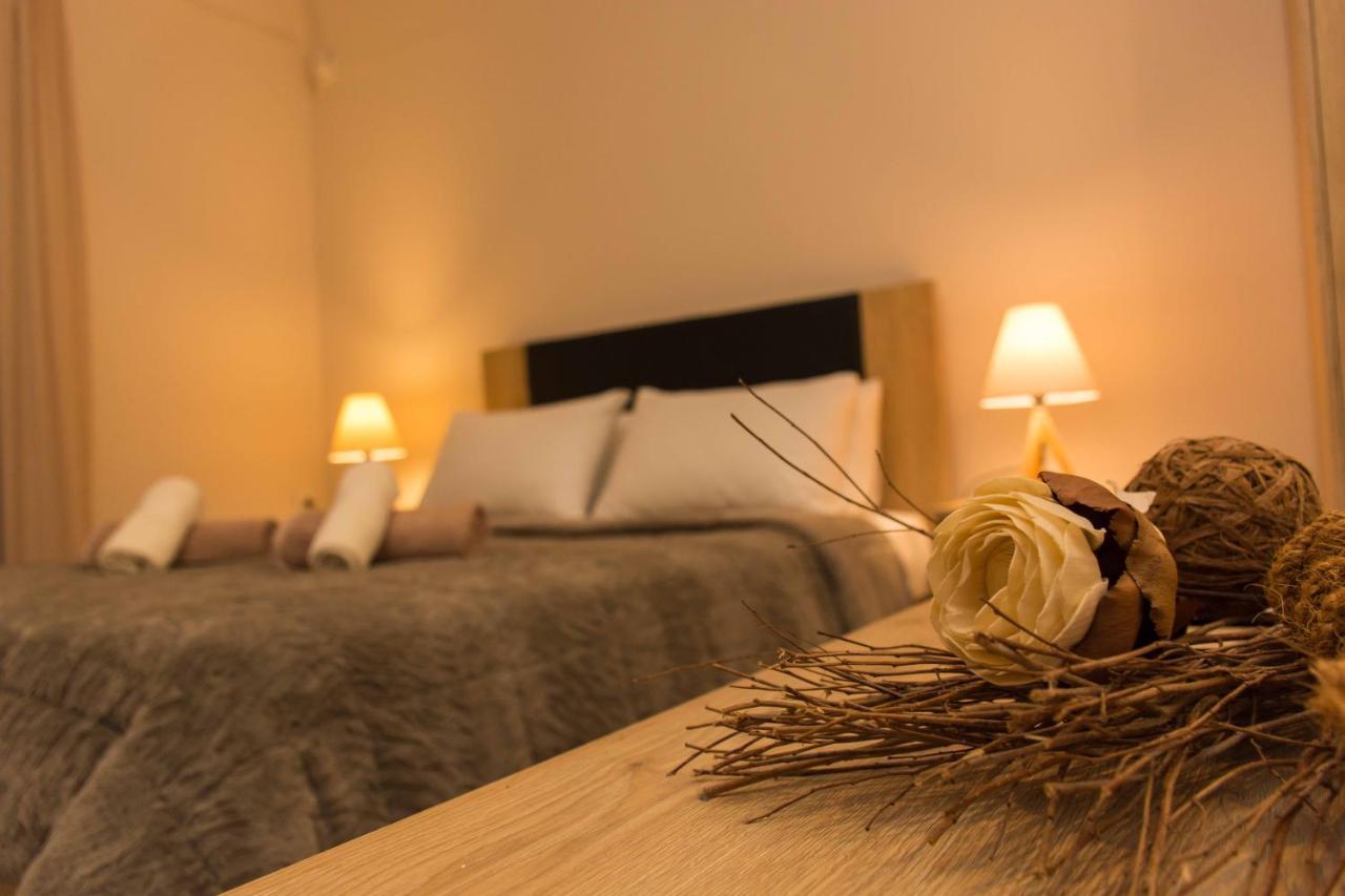 Central Luxury Studio Corinth ภายนอก รูปภาพ