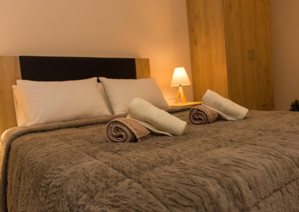 Central Luxury Studio Corinth ภายนอก รูปภาพ