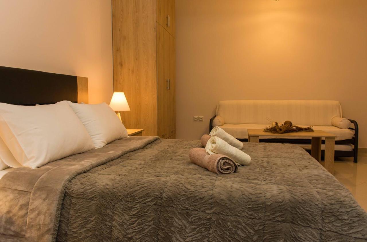 Central Luxury Studio Corinth ภายนอก รูปภาพ