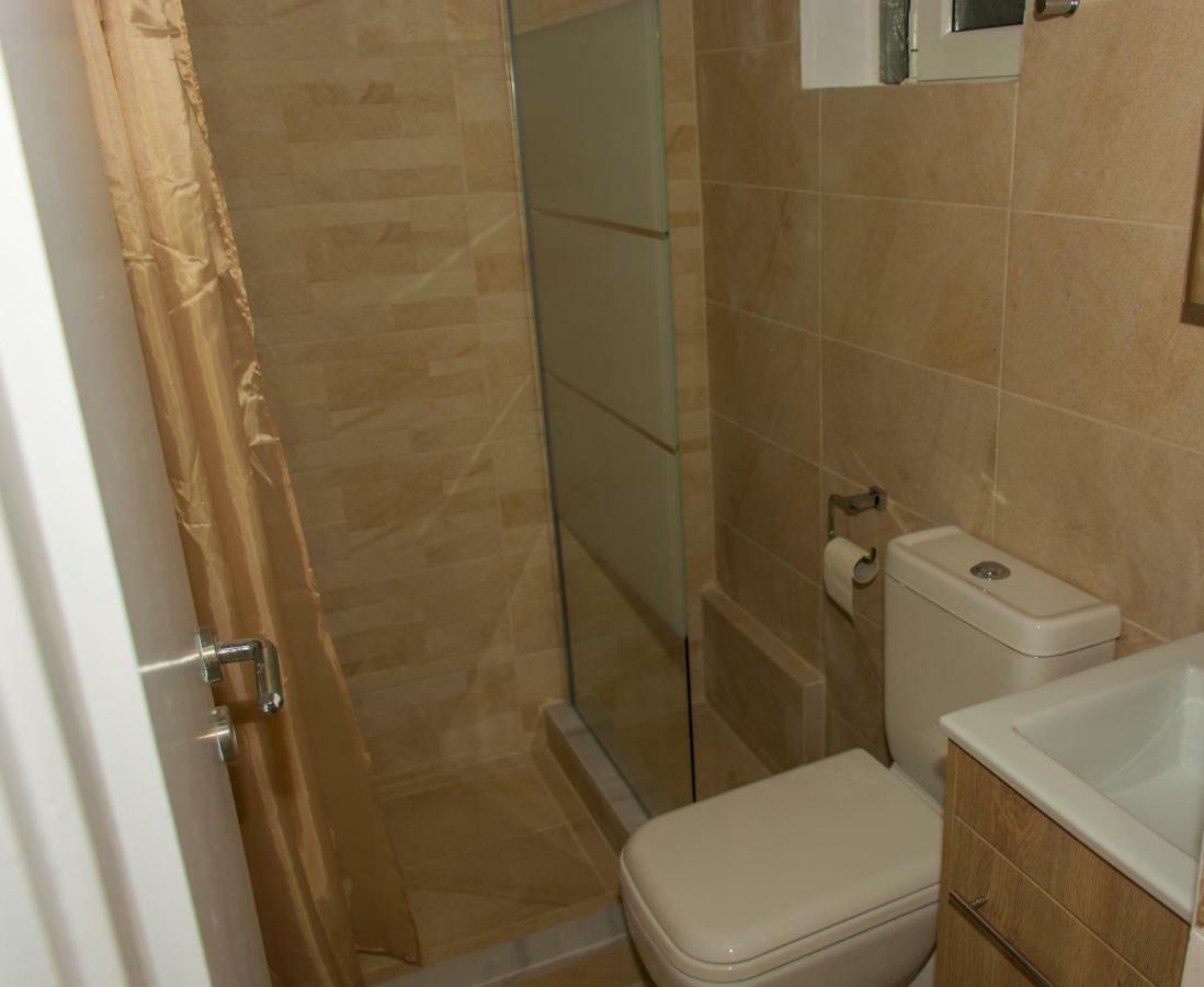 Central Luxury Studio Corinth ภายนอก รูปภาพ